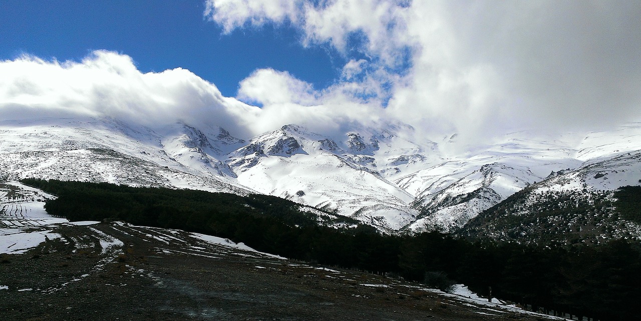 The Best Backpacking Routes in the Sierra Nevada